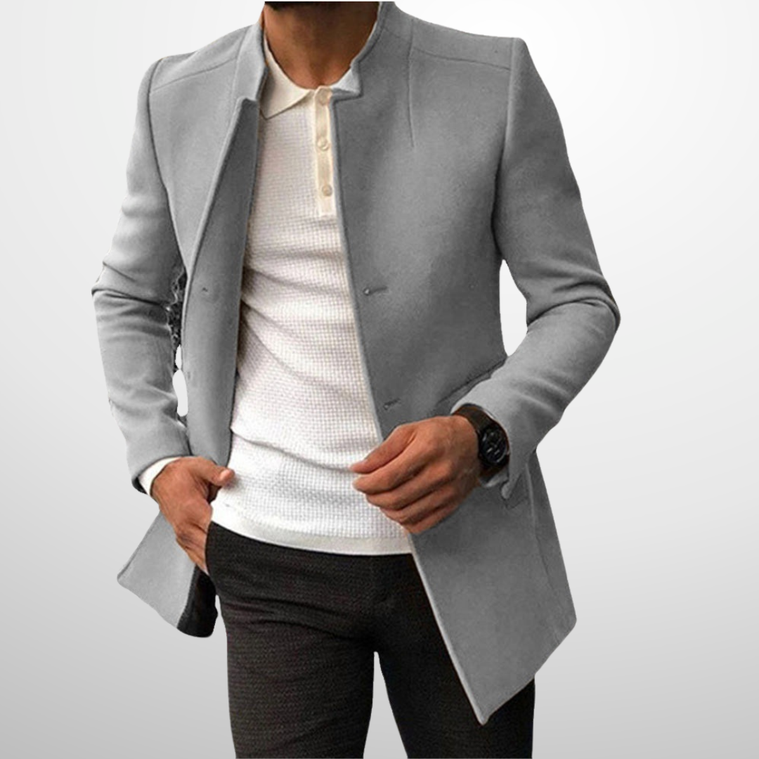 GÓRSKI KRAKÓW™ | MINIMALISTYCZNY PŁASZCZ Z KOŁNIERZEM OFICERSKIM